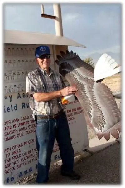 Elwin Peck – Eagle. Nice paint job!