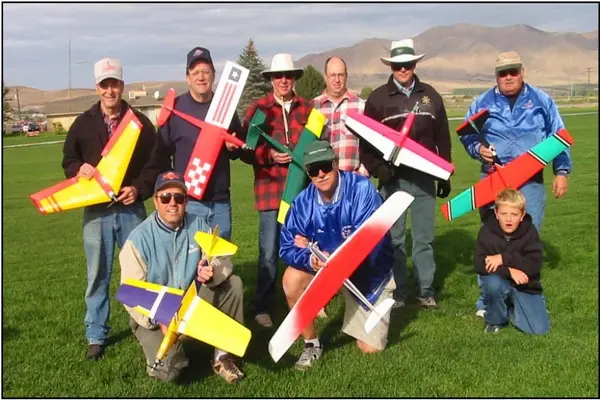 The real hard cores that are left toward the end of the sea- son; back - l to r; Elwyn Peck, Jeff Leavitt, Don Trendler,