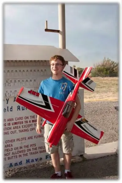 Joshua Pulsipher - Extra 300