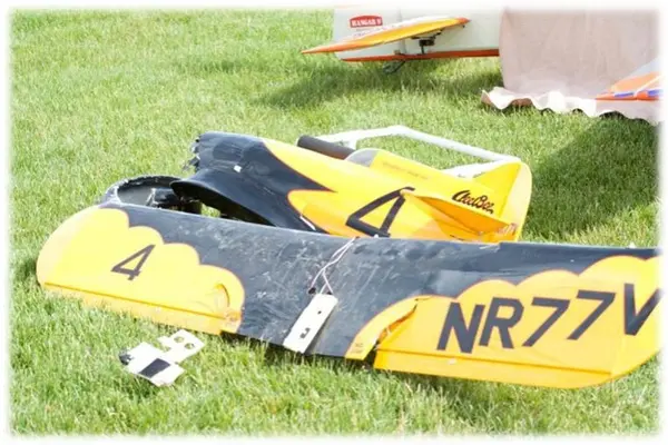 Condolences to Wendell Henrie – he had the only good crash of the day!
