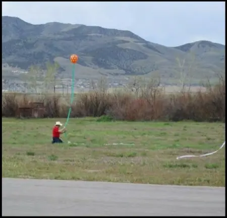 I wish you guys would stop cutting the balloons loose...